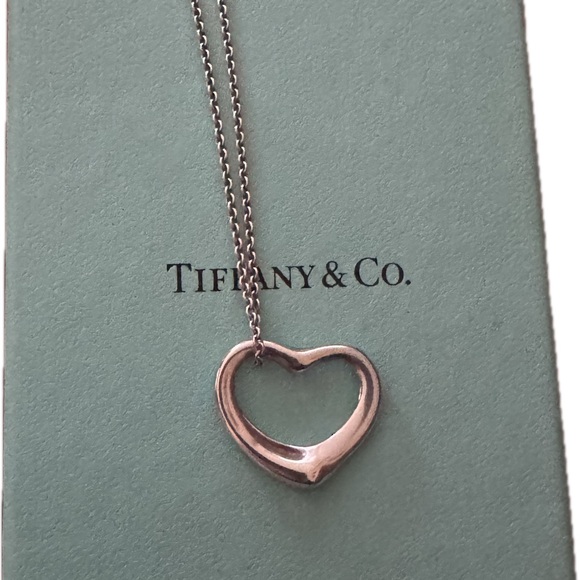 Tiffany and Co. Elsa Peretti Open Heart Pendant Sterling Silver with Chain EUC - Picture 4 of 7